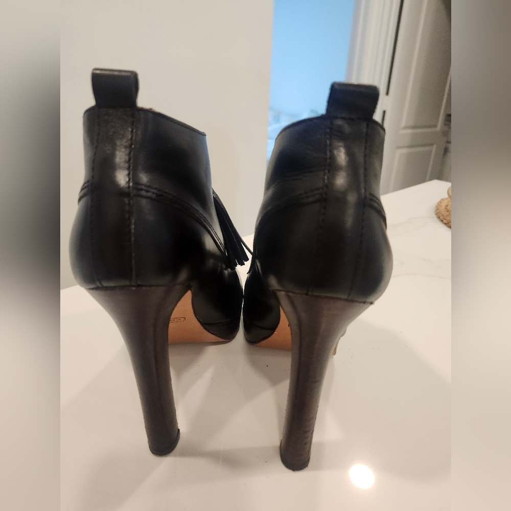 Coach Cary Tassle Boots Size 7 - Picture 4 of 11